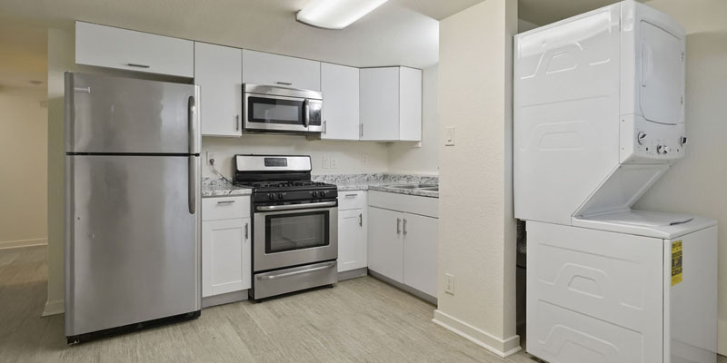 Casey Affordable Apartments Boulder - 1 Bedroom Apartment - Kitchen