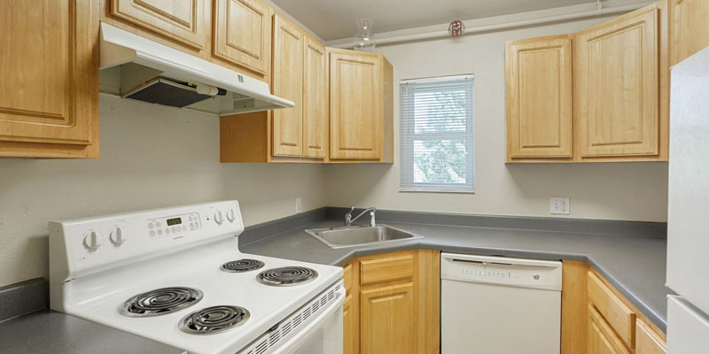 Broadway East Apartments Boulder - Two Bedroom Apartment - Kitchen
