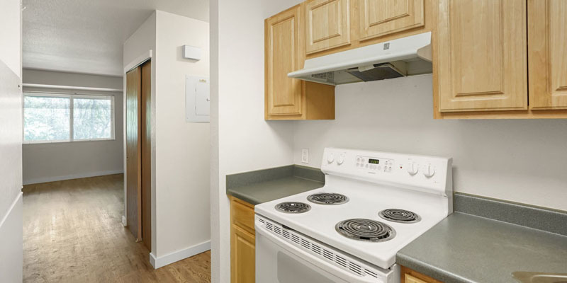 Broadway East Apartments Boulder - Two Bedroom Apartment - Kitchen (2)