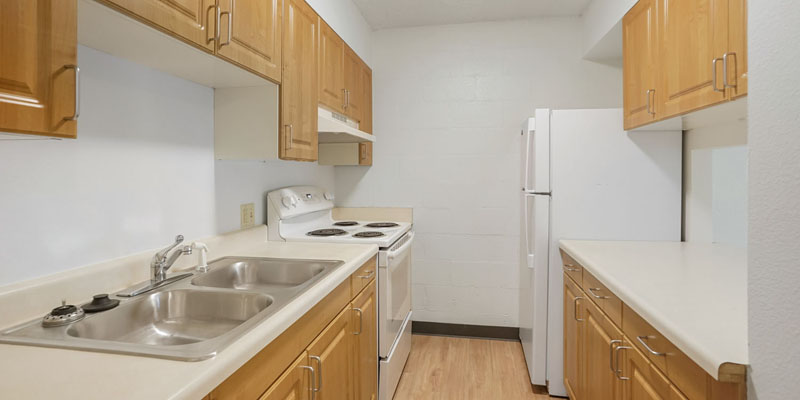 Canyon Pointe - One Bedroom Apartment - Kitchen