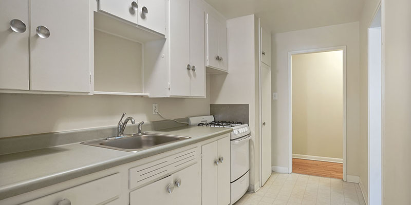 Cedar Apartments Boulder - Two Bedroom Apartment - Kitchen
